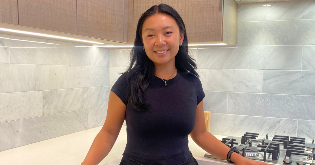 Real estate agent photo